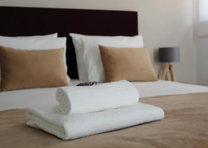 Alojarte ファームステイ